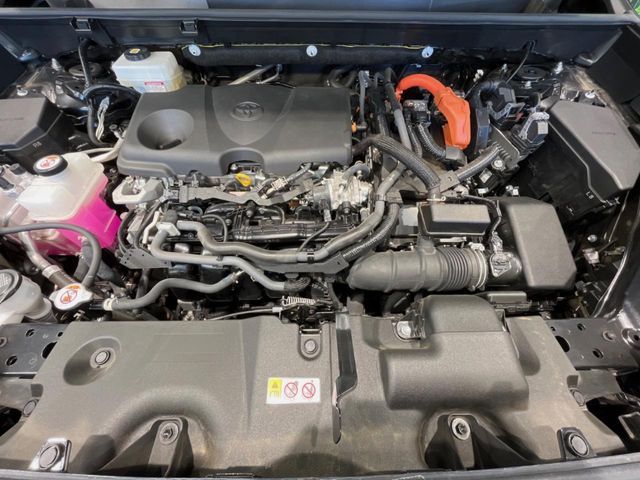 TOYOTA RAV4 HYBRID 4WD 2023 Image 31