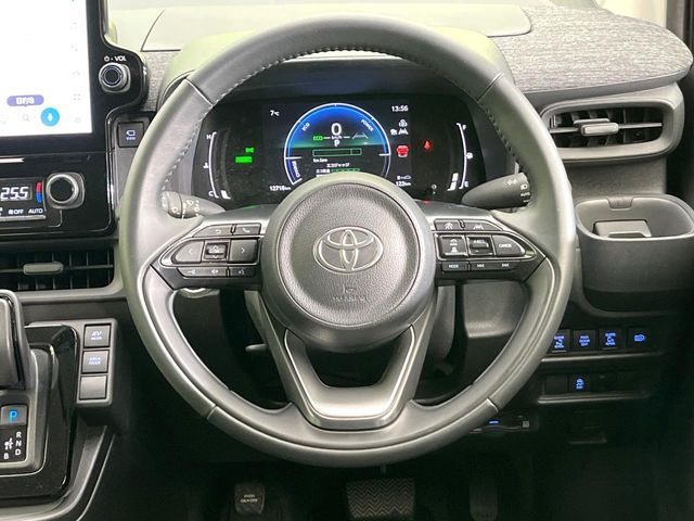 TOYOTA SIENTA HYBRID 2024 Image 31