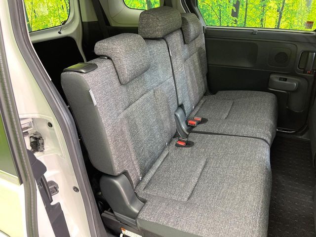 TOYOTA SIENTA HYBRID 2024 Image 31