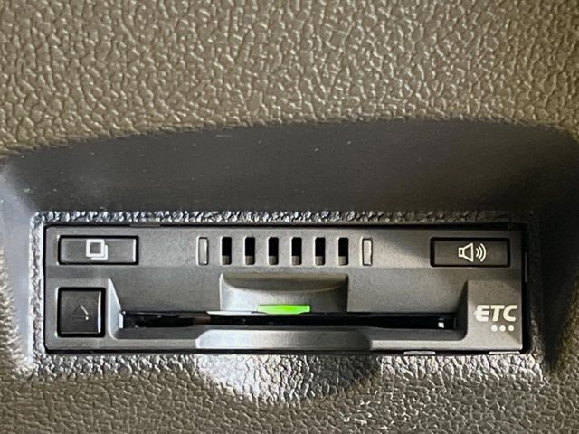 TOYOTA PRIUS 2020 Image 31