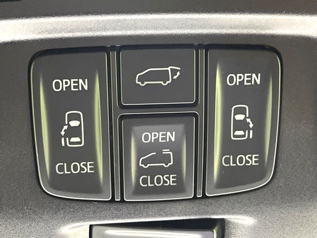 TOYOTA VELLFIRE 2017 Image 31