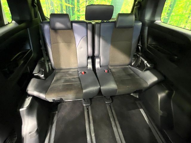 TOYOTA VELLFIRE 2017 Image 31