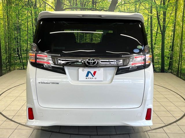 TOYOTA VELLFIRE 2017 Image 31