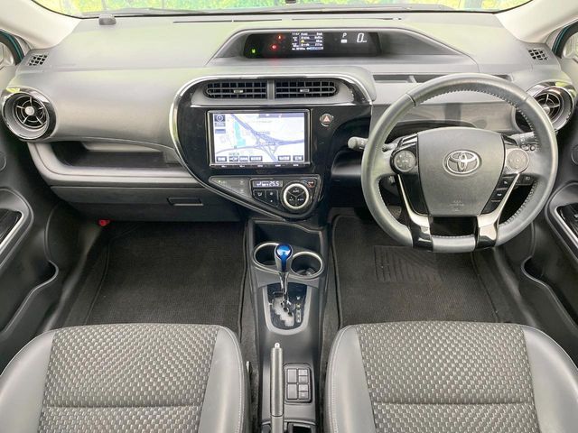 TOYOTA AQUA 2017 Image 31