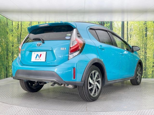 TOYOTA AQUA 2017 Image 31