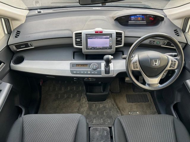 HONDA FREED HYBRID 2013 Image 31