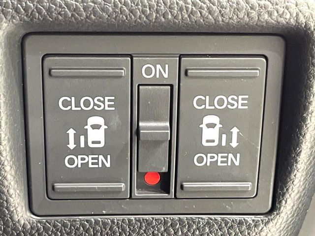 HONDA N BOX CUSTOM 2018 Image 31