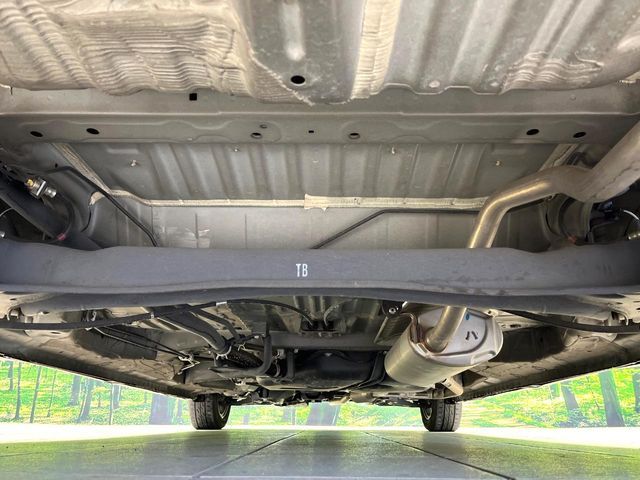 HONDA N BOX CUSTOM 2018 Image 31