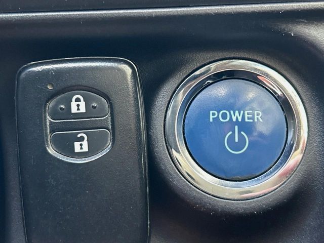 TOYOTA AQUA 2015 Image 31