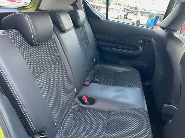 TOYOTA AQUA 2015 Image 31