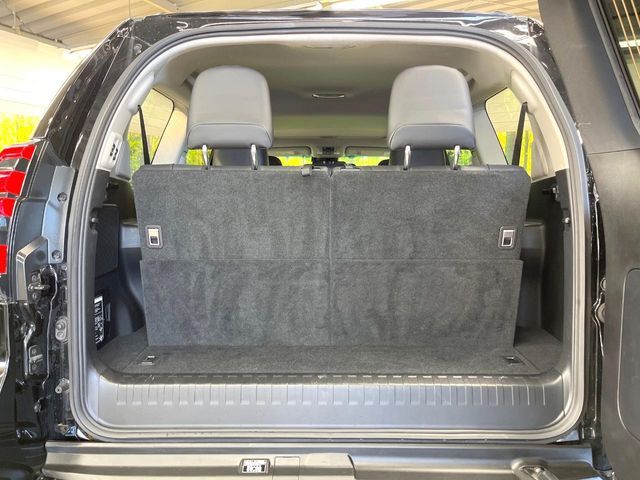 TOYOTA LANDCRUISER PRADO 2023 Image 31