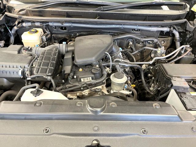 TOYOTA LANDCRUISER PRADO 2023 Image 31