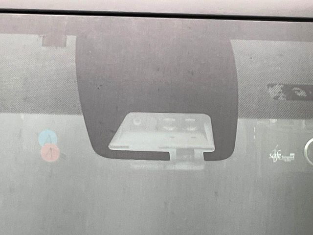 TOYOTA VOXY 2018 Image 31