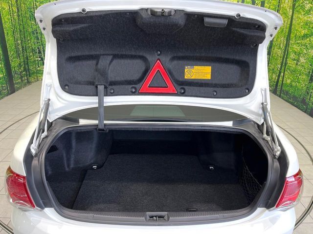 TOYOTA CROWN SEDAN 2012 Image 31