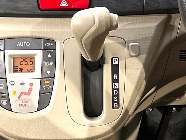 DAIHATSU MOVE 2011 Image 31