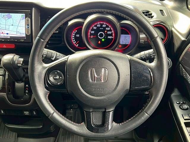 HONDA N BOX CUSTOM 2014 Image 31