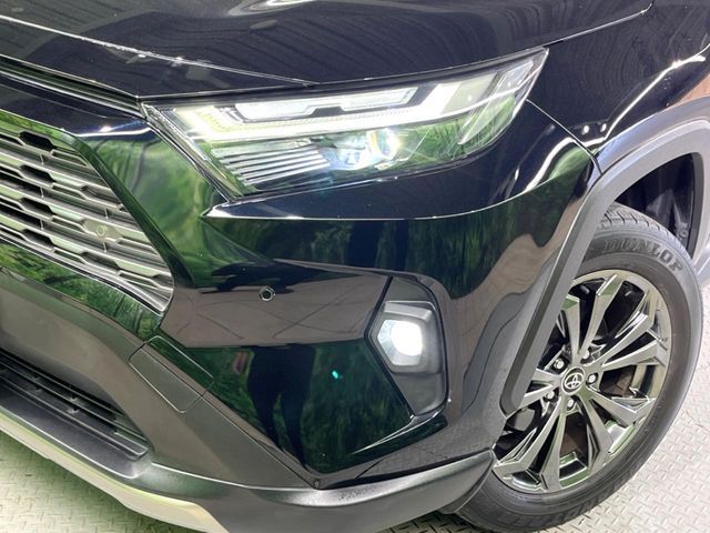 TOYOTA RAV4 HYBRID 4WD 2022 Image 31