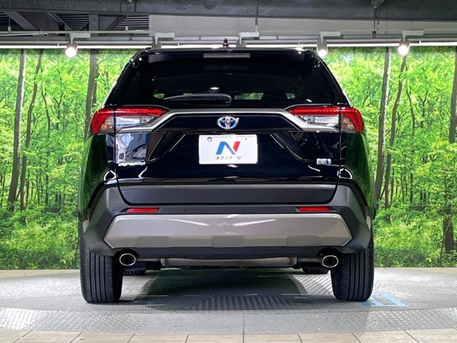 TOYOTA RAV4 HYBRID 4WD 2022 Image 31