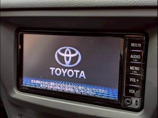 TOYOTA AVENSISWAGON 2018 Image 31