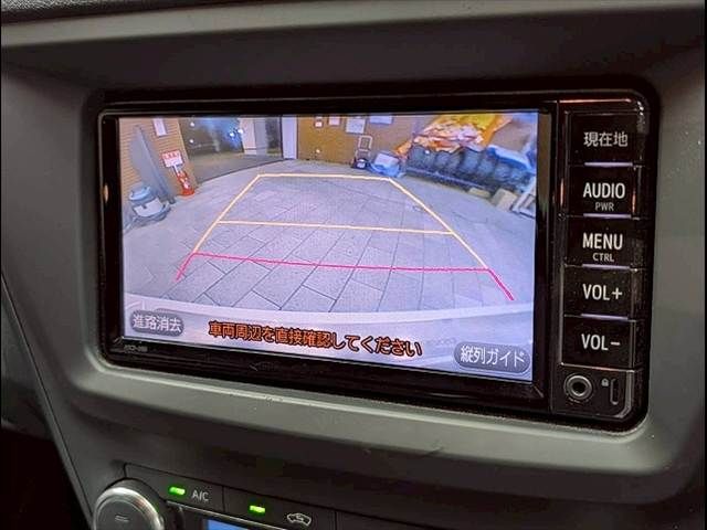 TOYOTA AVENSISWAGON 2018 Image 31