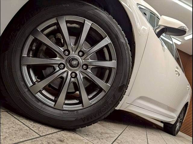 TOYOTA AVENSISWAGON 2018 Image 31