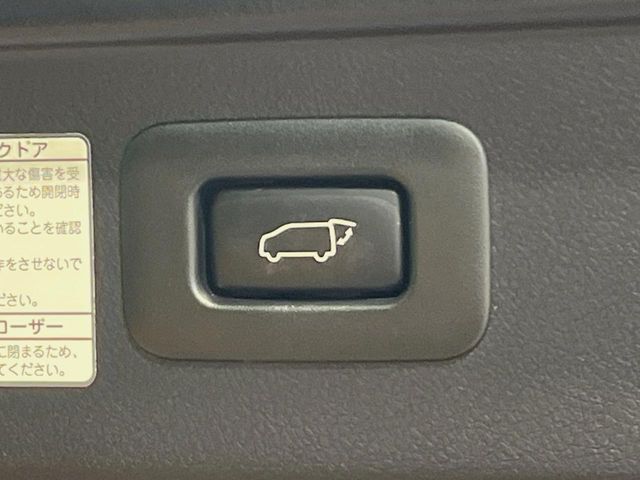 TOYOTA VELLFIRE  HYBRID 4WD 2018 Image 31