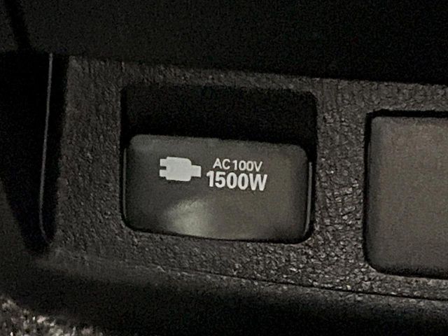 TOYOTA VELLFIRE  HYBRID 4WD 2018 Image 31