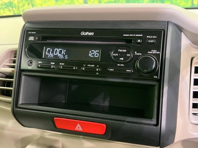 HONDA N BOX 2015 Image 31