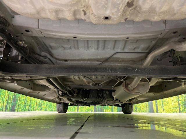 HONDA N BOX 2015 Image 31