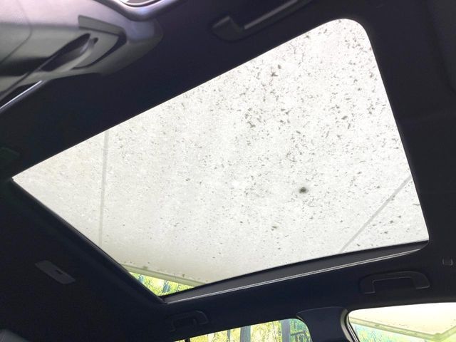 TOYOTA COROLLA CROSS HYBRID 2025 Image 31