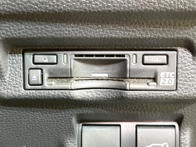 TOYOTA COROLLA CROSS HYBRID 2025 Image 31