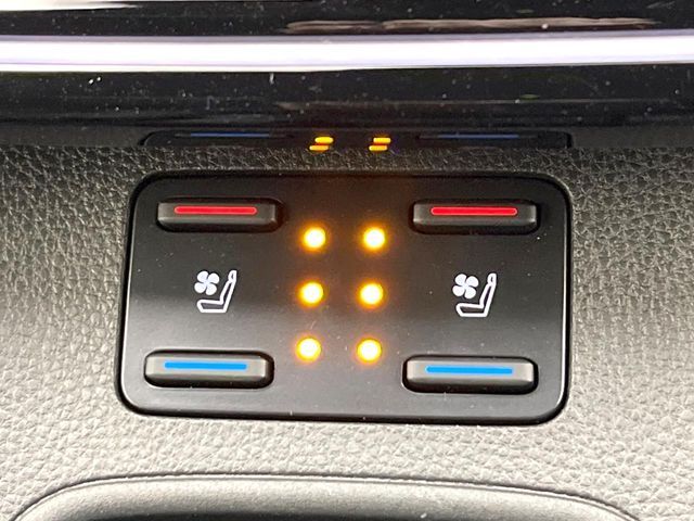 TOYOTA COROLLA CROSS HYBRID 2025 Image 31