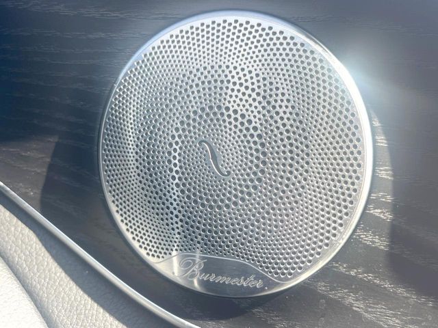 MERCEDES BENZ C CLAS 2018 Image 31