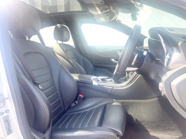 MERCEDES BENZ C CLAS 2018 Image 31