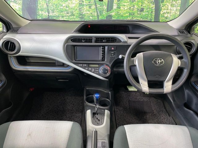 TOYOTA AQUA 2014 Image 31