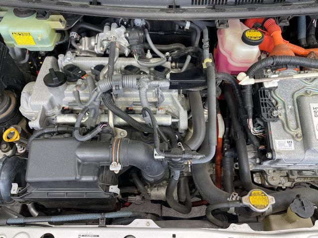 TOYOTA AQUA 2014 Image 31