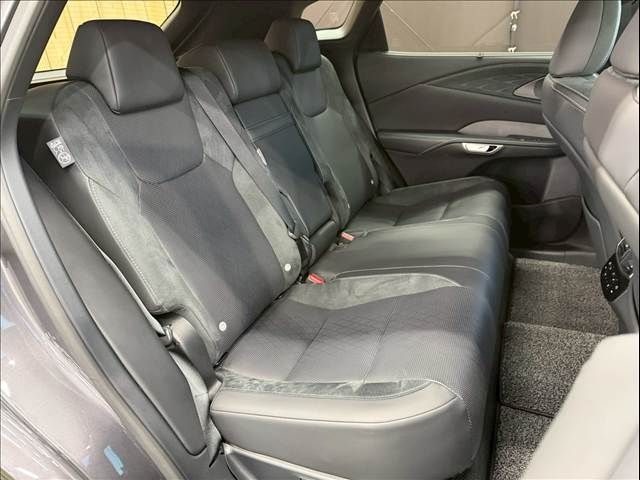 TOYOTA LEXUS RX350H 2024 Image 31