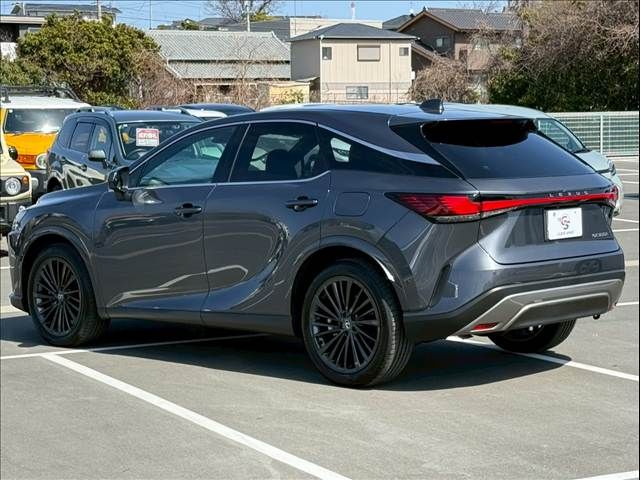TOYOTA LEXUS RX350H 2024 Image 31