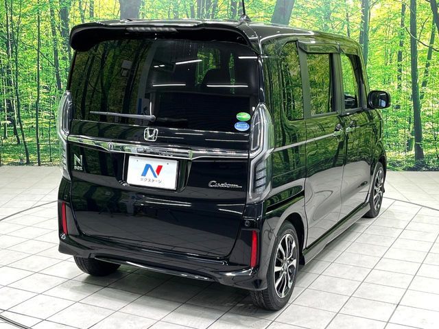 HONDA N BOX CUSTOM 2020 Image 31
