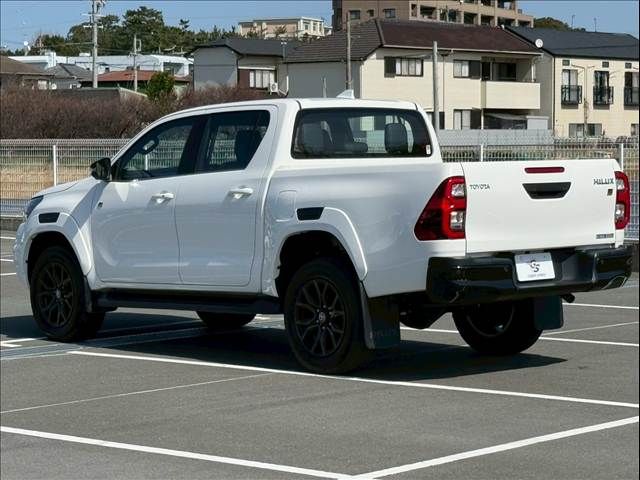 TOYOTA HILUX 4WD 2022 Image 31