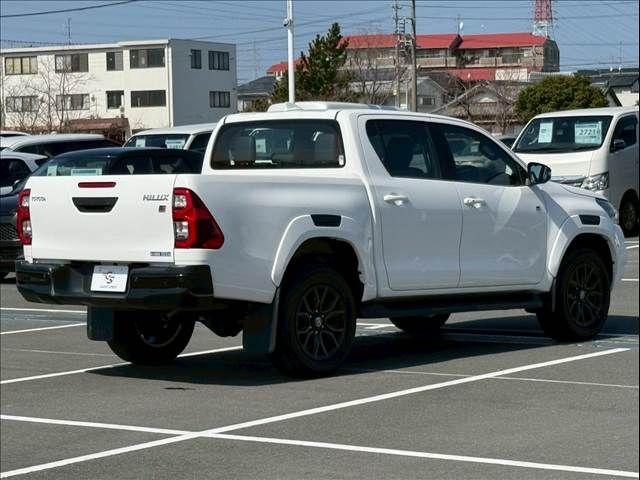 TOYOTA HILUX 4WD 2022 Image 31