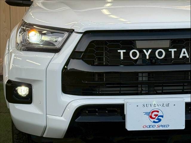 TOYOTA HILUX 4WD 2022 Image 31