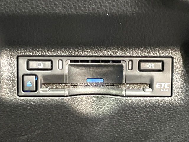 TOYOTA SIENTA HYBRID 2025 Image 31