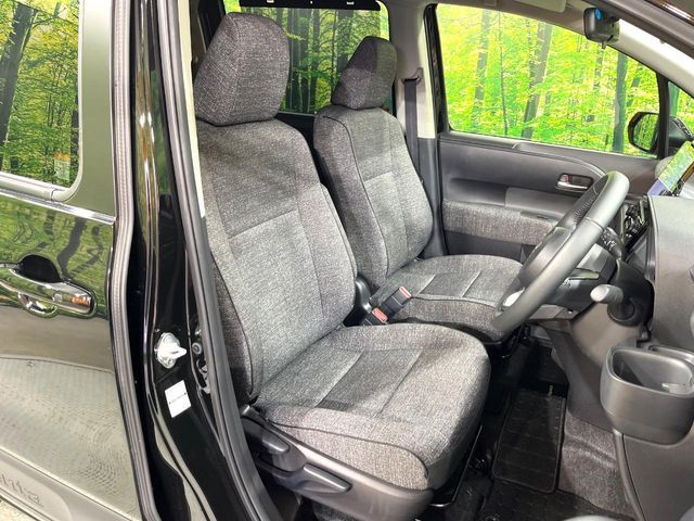 TOYOTA SIENTA HYBRID 2025 Image 31