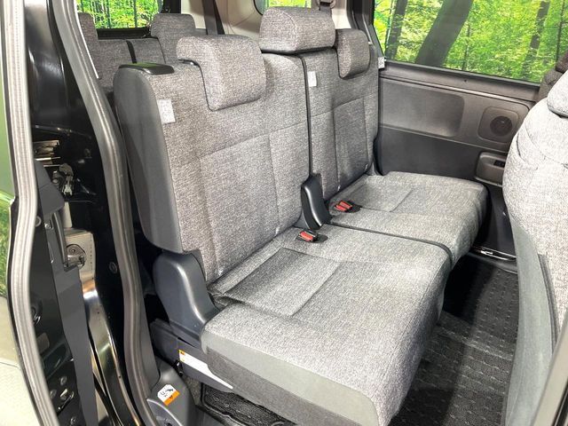 TOYOTA SIENTA HYBRID 2025 Image 31