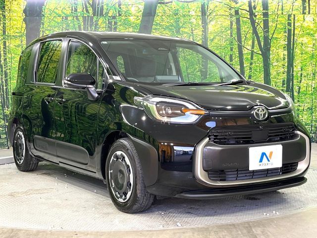 TOYOTA SIENTA HYBRID 2025 Image 31