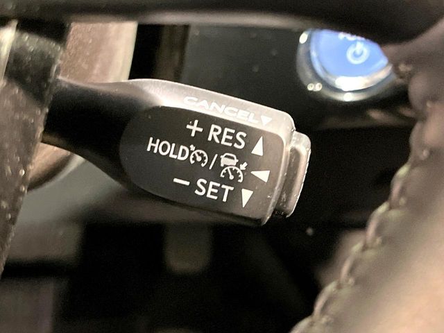 TOYOTA PRIUS 2019 Image 31