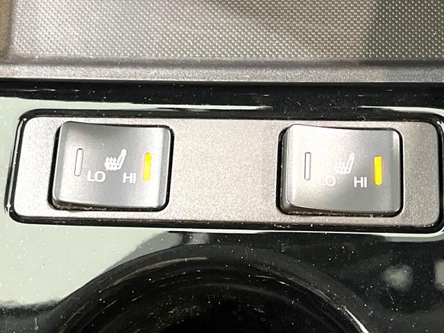 TOYOTA PRIUS 2019 Image 31