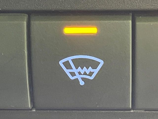 TOYOTA AQUA 2025 Image 31