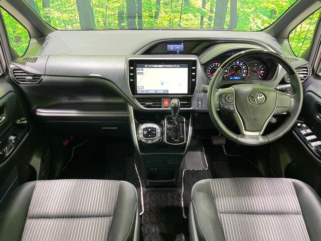 TOYOTA VOXY 2019 Image 31